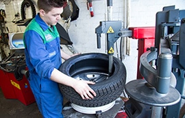 Auto Care Garage Holmfirth, Autocare garage Holmfirth, Autocare Garage Honley, Autocare garage huddersfield, Garage in Holmfirth, MOT Holmfirth, Tyres Holmfirth, Service Holmfirth, bodywork holmfirth, aircon holmfirth, aircon regas holmfirth, air con holmfirth, air con regas holmfirth, Tyres to suit all makes and models